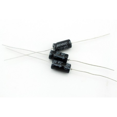 Elettrolittico 4.7 µF - 500 V  Assiale