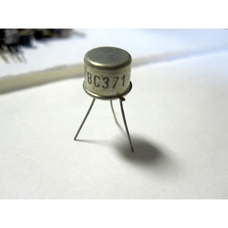 BC371 - transistor si-p 60v 1a 0,85w